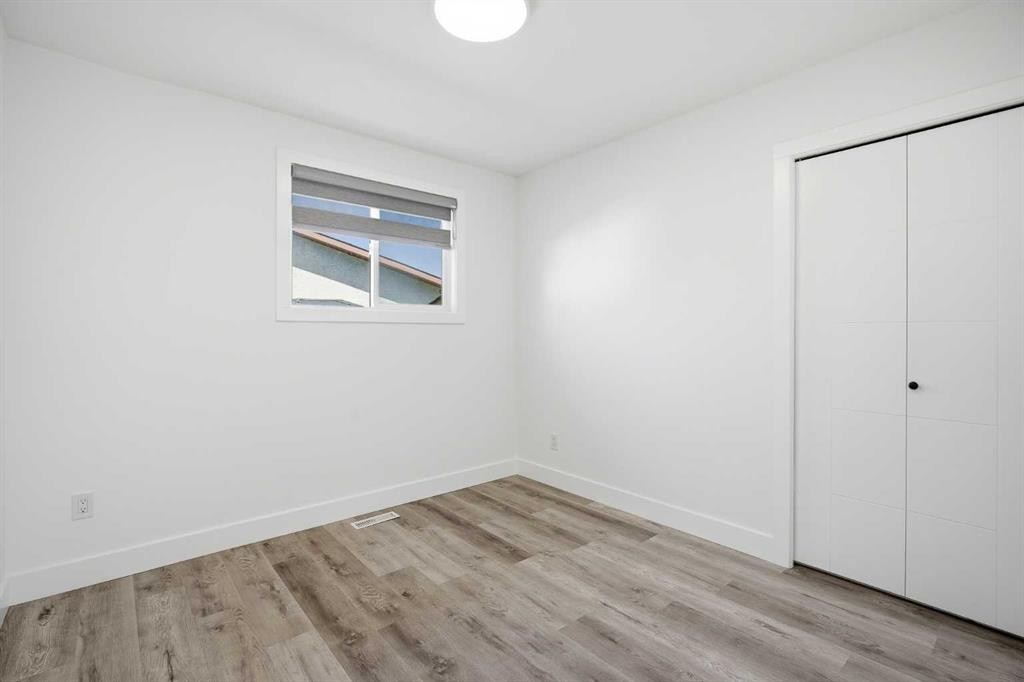 248 Castledale Way Ne, Calgary, AB - Indoor Photo Showing Other Room