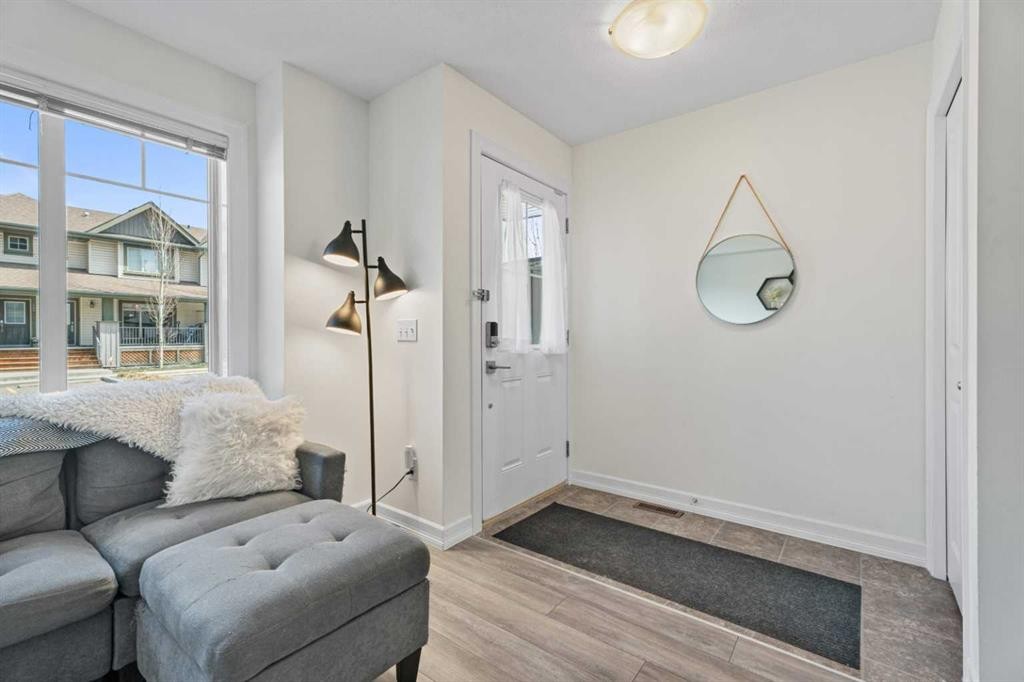 410-121 Copperpond Common Se, Calgary, AB - Indoor