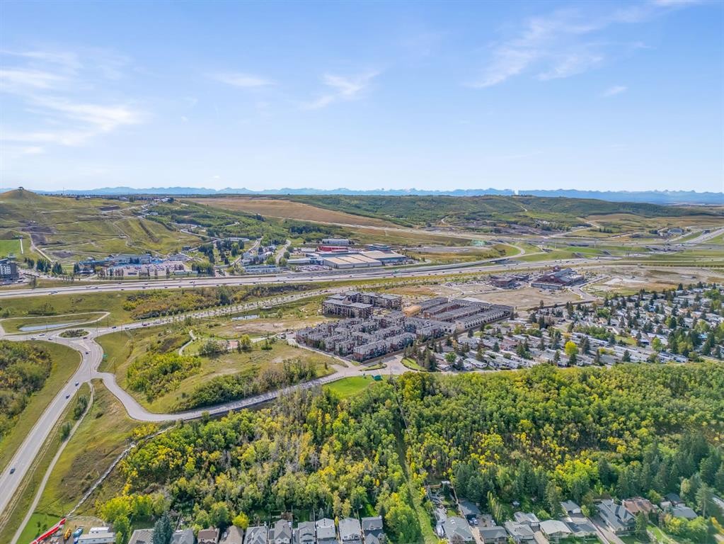 213 Greenbriar Common, Calgary, AB - Outdoor With View