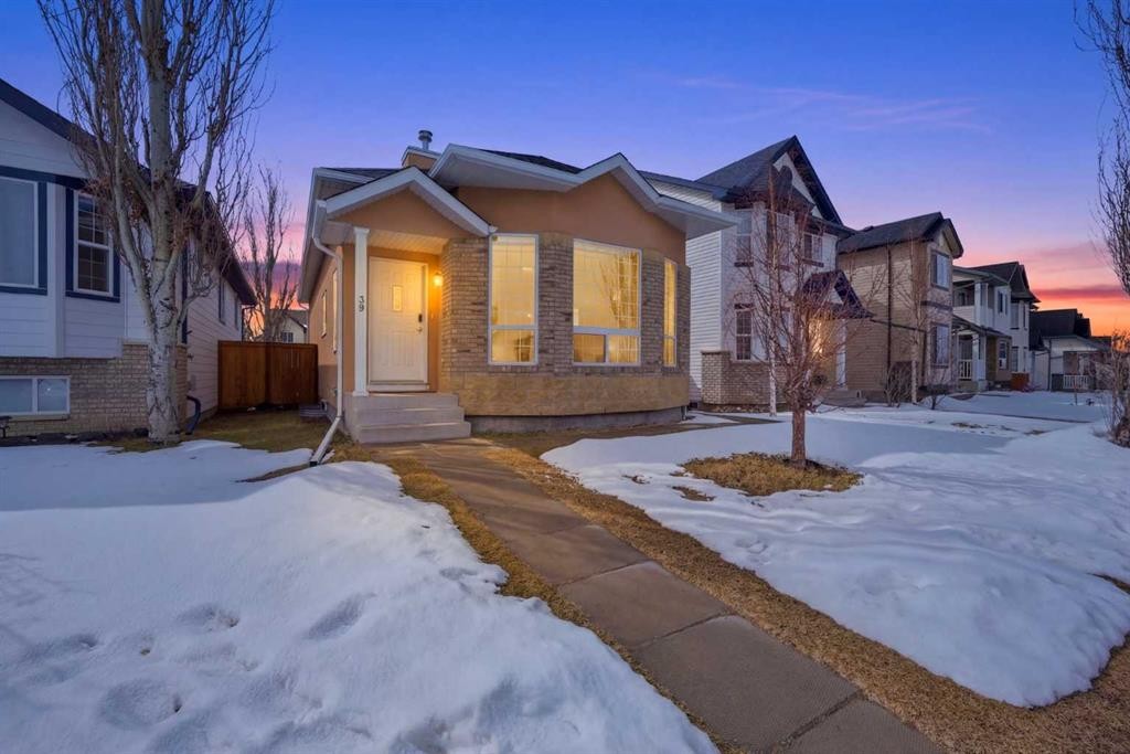 39 Saddlemont Close Ne, Calgary, AB - Outdoor With Facade