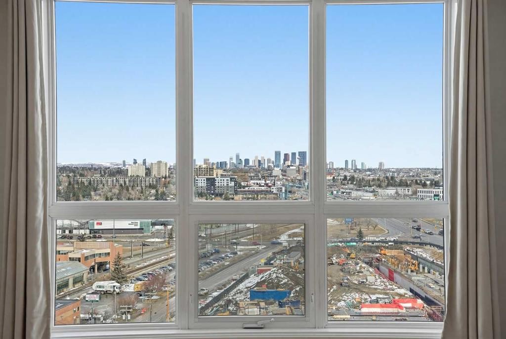 1507-8710 Horton Road Sw, Calgary, AB - Indoor Photo Showing Other Room