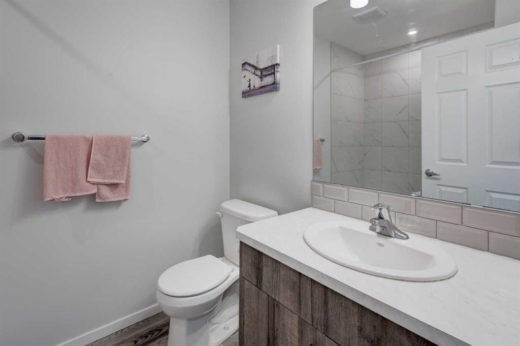 51 Cityscape Row Ne, Calgary, AB - Indoor Photo Showing Bathroom