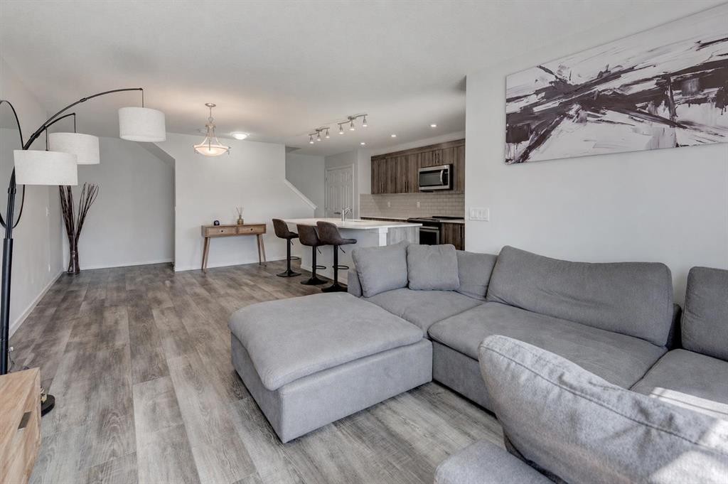 51 Cityscape Row Ne, Calgary, AB - Indoor Photo Showing Living Room
