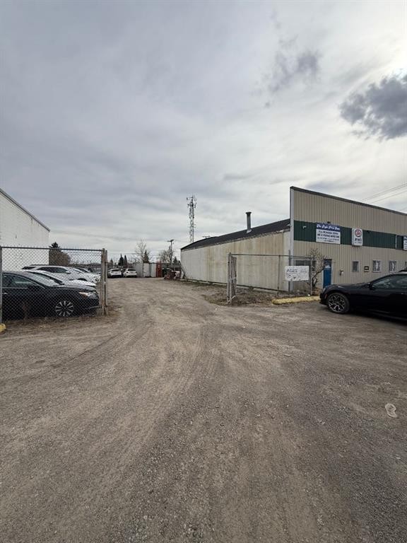 5101 20 Avenue Se, Calgary, AB