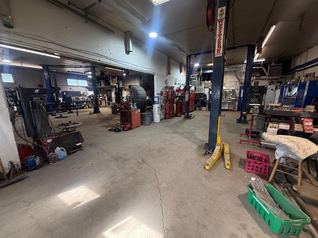 5101 20 Avenue Se, Calgary, AB