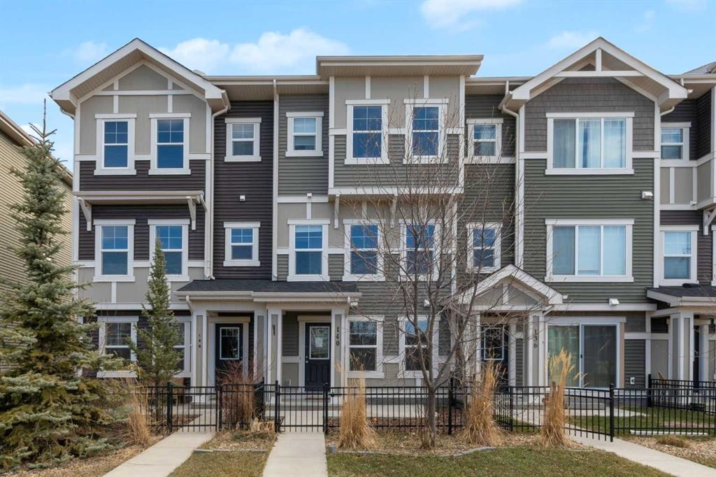 140 Sundown Road, Cochrane, AB - Outdoor With Facade