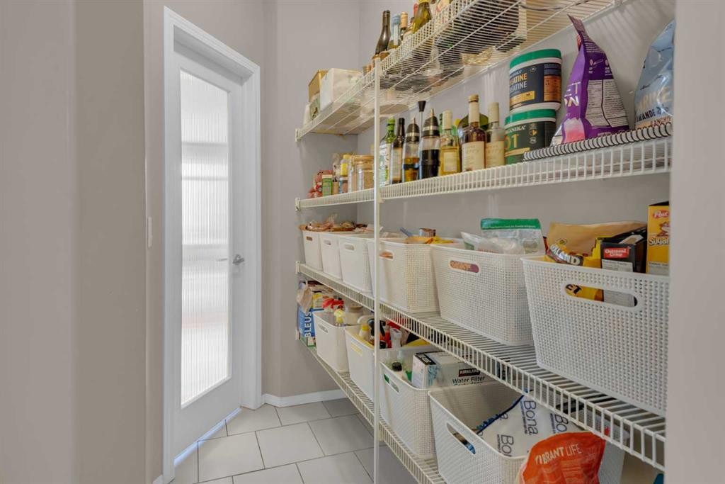 28 Cranarch Crescent Se, Calgary, AB - Indoor