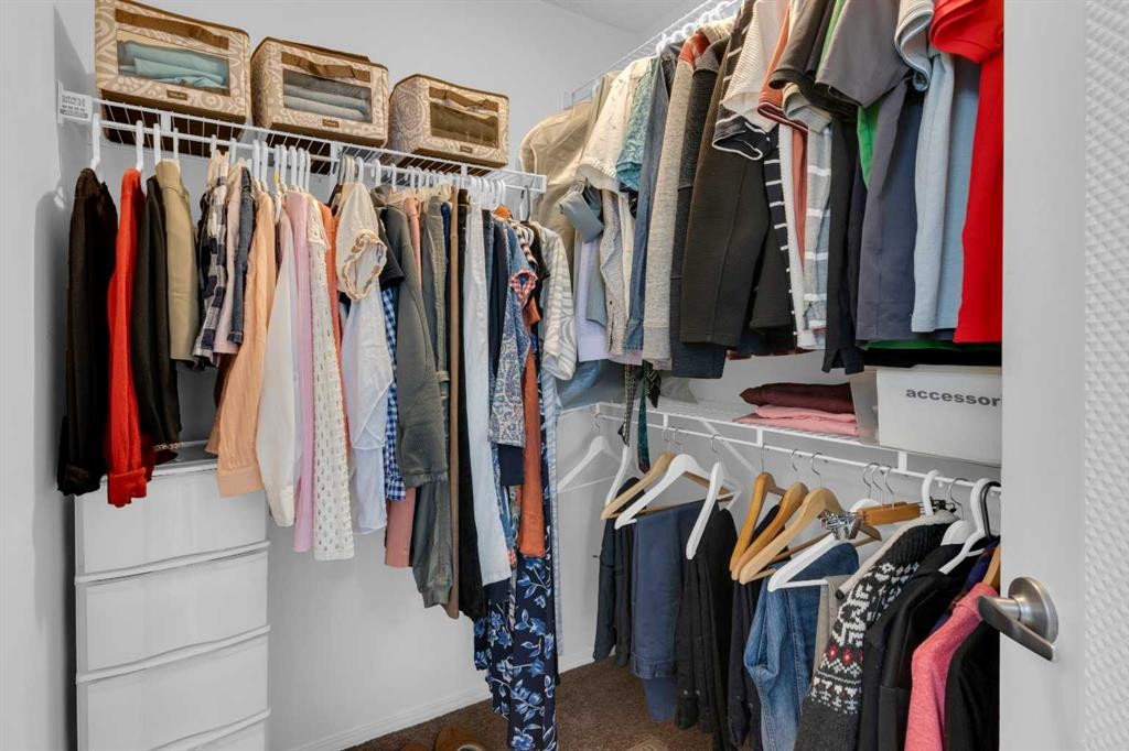 28 Cranarch Crescent Se, Calgary, AB - Indoor With Storage