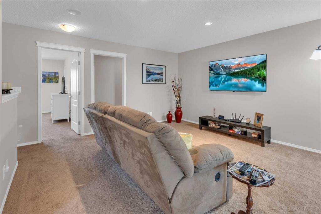 28 Cranarch Crescent Se, Calgary, AB - Indoor
