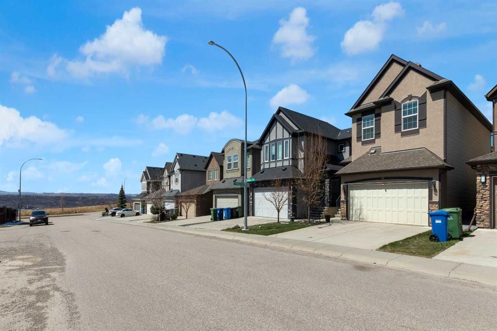 28 Cranarch Crescent Se, Calgary, AB - Outdoor
