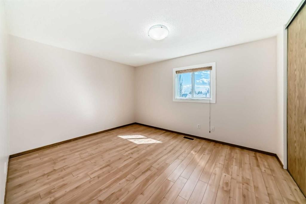 51 Covington Rise Ne, Calgary, AB - Indoor Photo Showing Other Room
