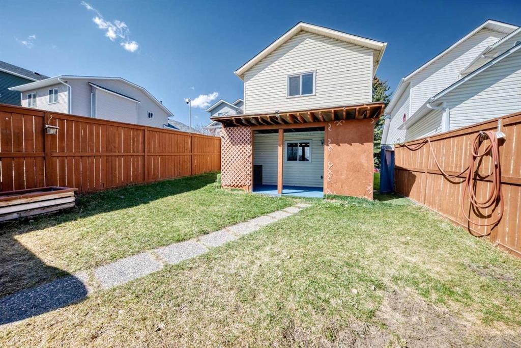 51 Covington Rise Ne, Calgary, AB - Outdoor With Exterior