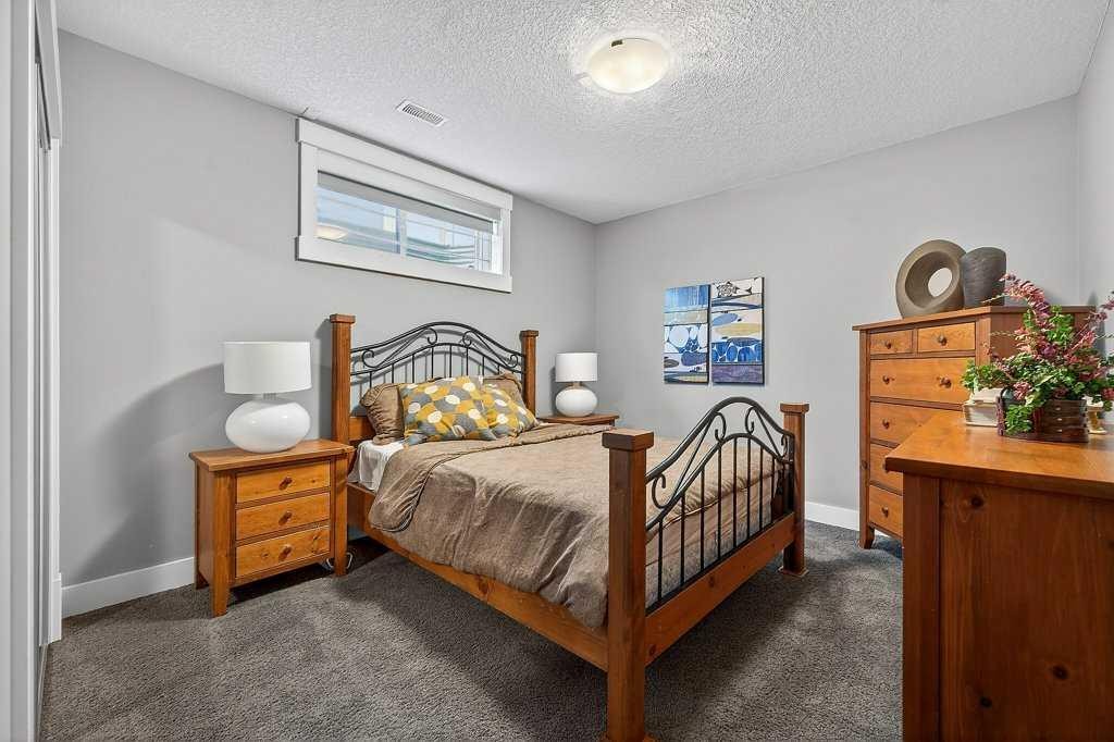 78 Aspen Cliff Close Sw, Calgary, AB