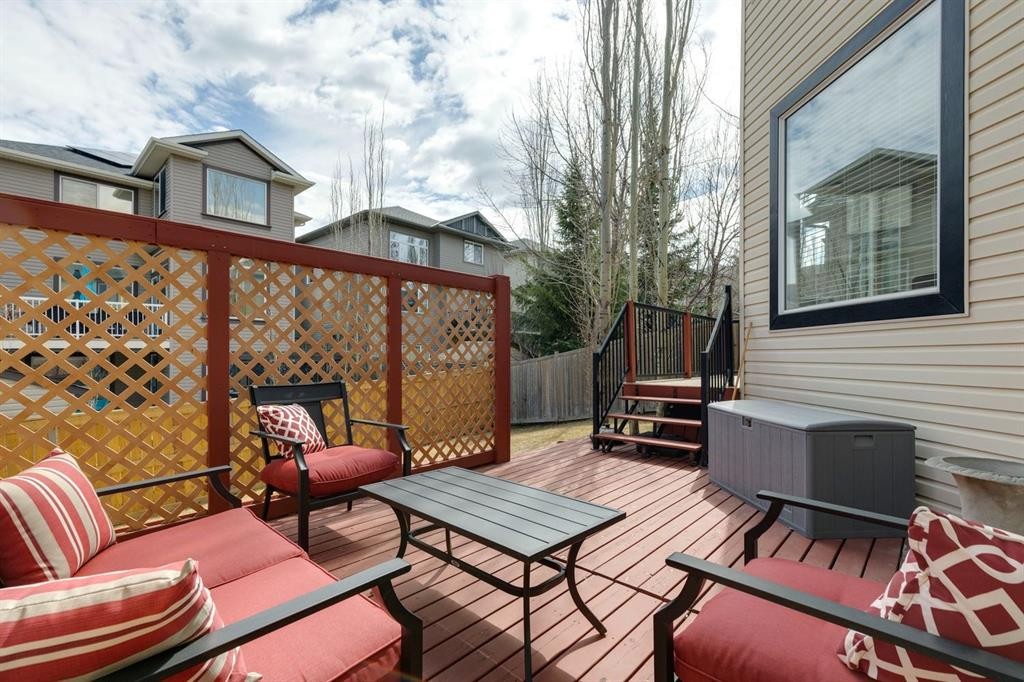 42 Cresthaven Way Sw, Calgary, AB