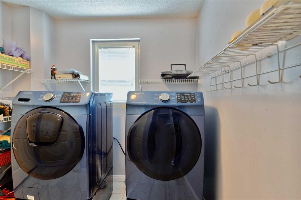 105 Coral Springs Close Ne, Calgary, AB - Indoor Photo Showing Laundry Room