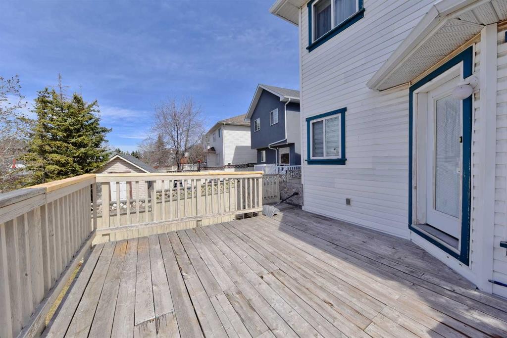 105 Coral Springs Close Ne, Calgary, AB - Outdoor With Deck Patio Veranda With Exterior