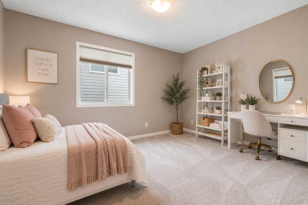 149 Windridge Road Sw, Airdrie, AB - Indoor Photo Showing Bedroom