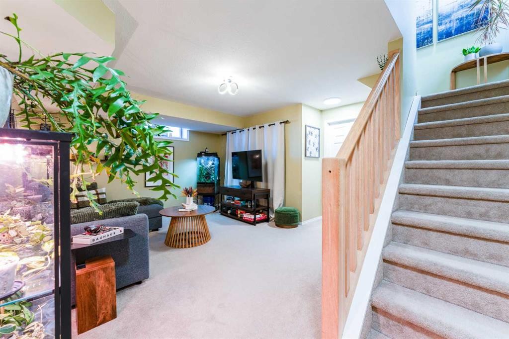 217 Martin Crossing Way Ne, Calgary, AB - Indoor Photo Showing Other Room