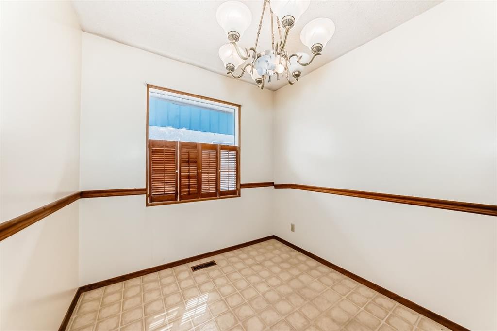 619 Maryvale Way Ne, Calgary, AB - Indoor Photo Showing Other Room