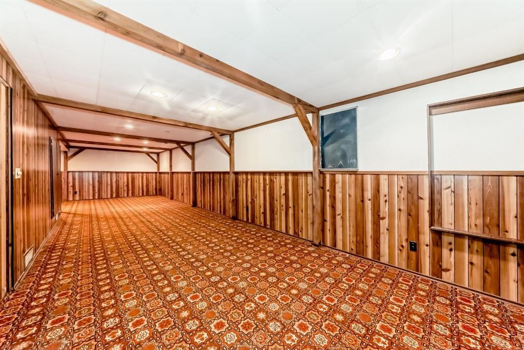 619 Maryvale Way Ne, Calgary, AB - Indoor Photo Showing Other Room