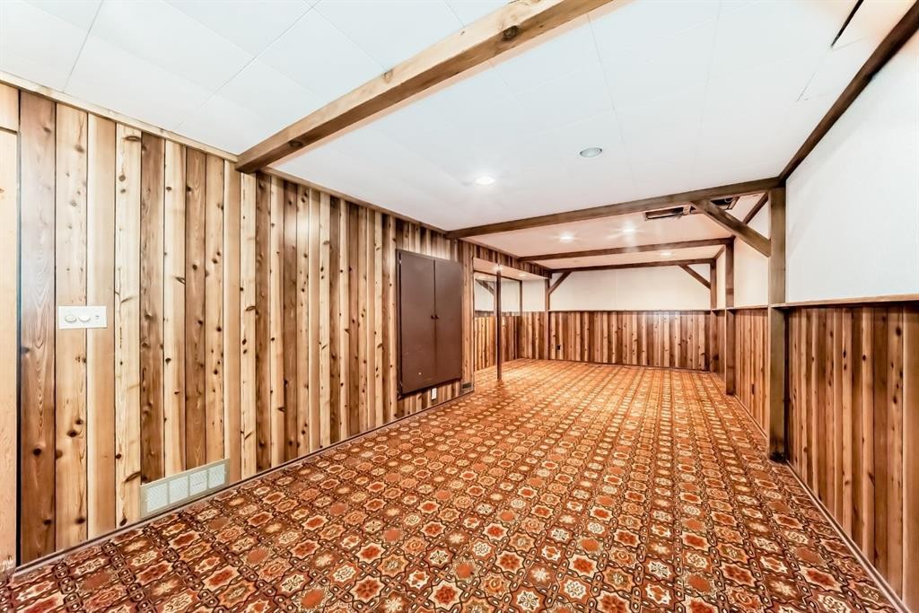 619 Maryvale Way Ne, Calgary, AB - Indoor Photo Showing Other Room