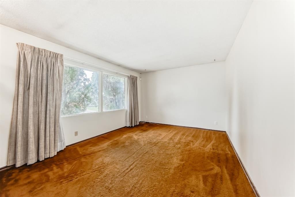 619 Maryvale Way Ne, Calgary, AB - Indoor Photo Showing Other Room