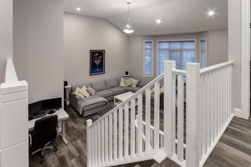 166 Osborne Common Sw, Airdrie, AB - Indoor Photo Showing Other Room