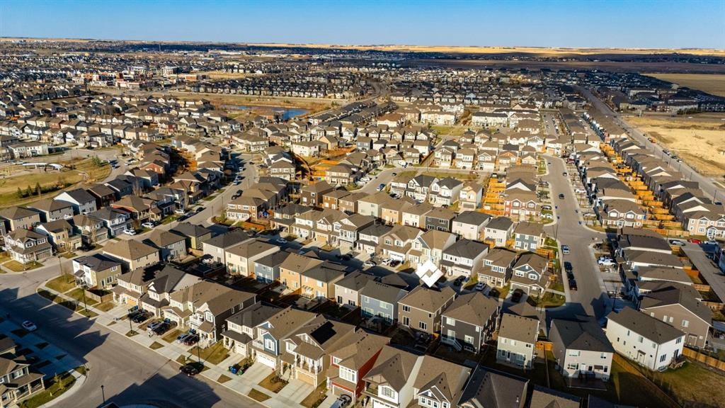 166 Osborne Common Sw, Airdrie, AB - Outdoor With View