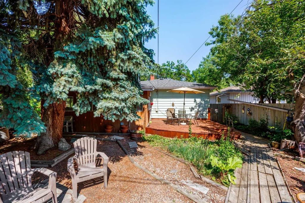 5 Fraser Road Se, Calgary, AB - Outdoor With Deck Patio Veranda