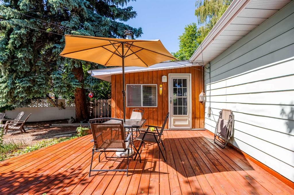 5 Fraser Road Se, Calgary, AB - Outdoor With Deck Patio Veranda With Exterior