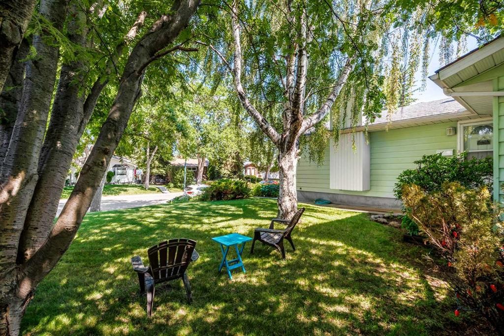 5 Fraser Road Se, Calgary, AB - Outdoor