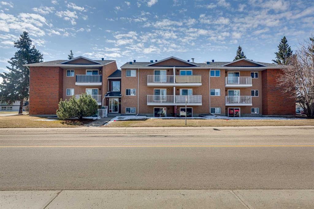 103-41 Bennett Street, Red Deer, AB - Outdoor With Facade