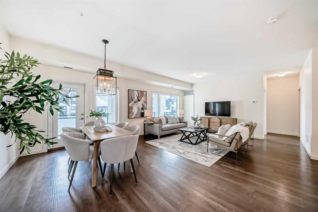 307-12 Mahogany Path Se, Calgary, AB - Indoor