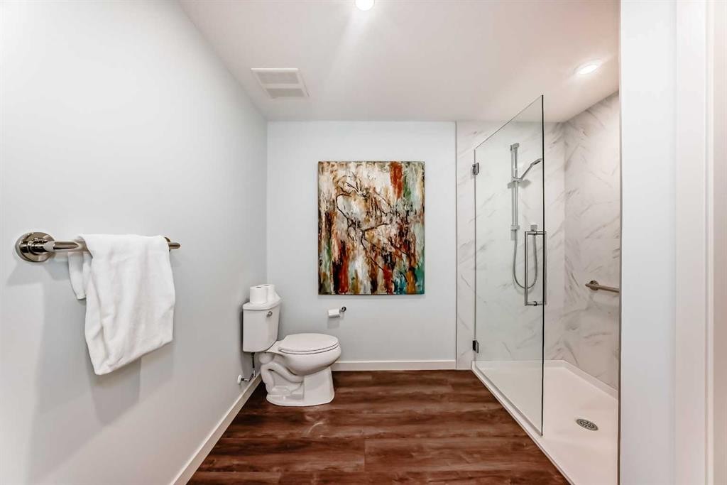 307-12 Mahogany Path Se, Calgary, AB - Indoor Photo Showing Bathroom