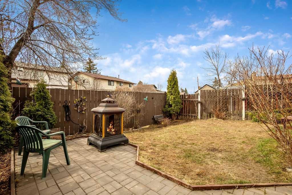 197 Abergale Close Ne, Calgary, AB - Outdoor