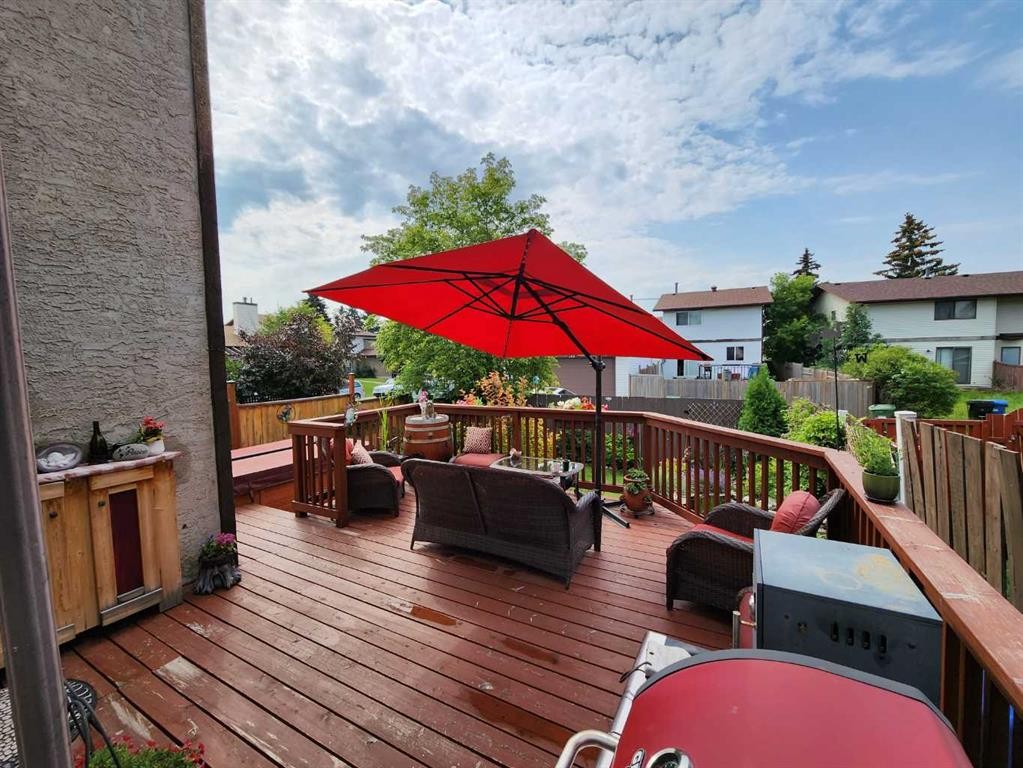 197 Abergale Close Ne, Calgary, AB - Outdoor With Deck Patio Veranda With Exterior