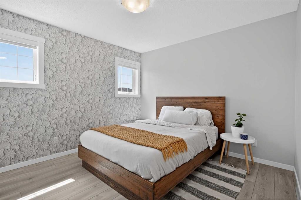 228 Cranbrook Square Se, Calgary, AB