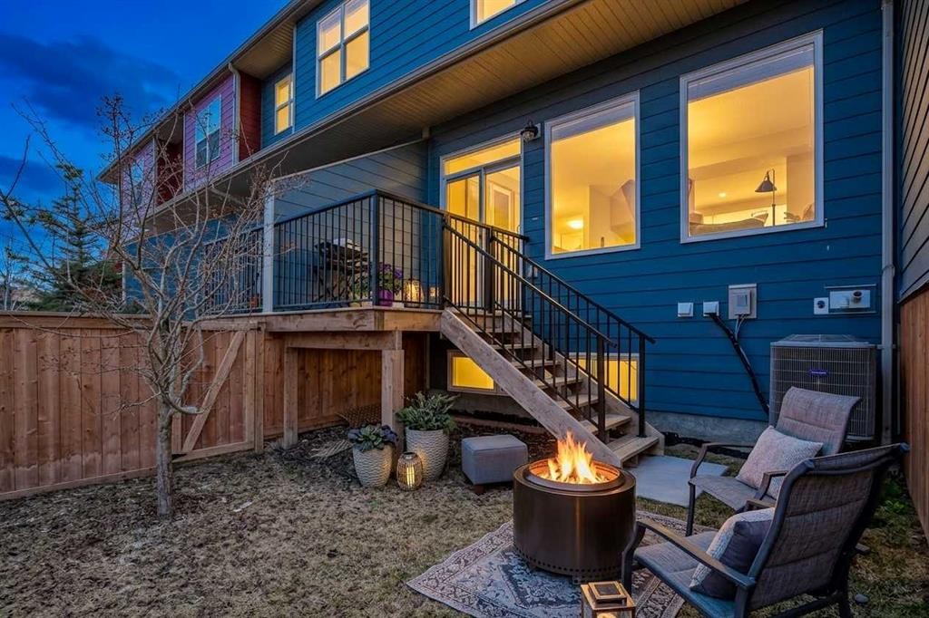 228 Cranbrook Square Se, Calgary, AB