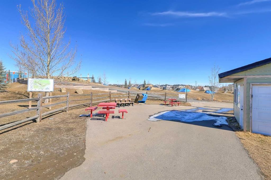 196 Hawkmere Way, Chestermere, AB - Outdoor