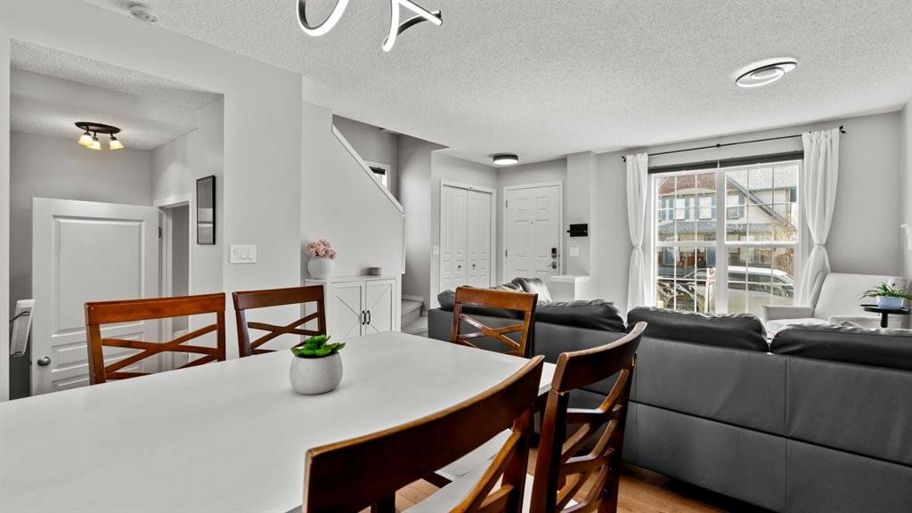 95 Elgin Meadows View Se, Calgary, AB - Indoor
