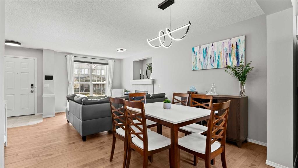 95 Elgin Meadows View Se, Calgary, AB - Indoor Photo Showing Other Room