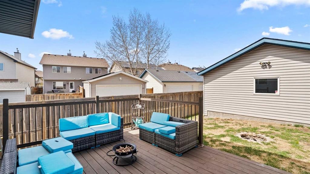 95 Elgin Meadows View Se, Calgary, AB - Outdoor With Deck Patio Veranda With Exterior