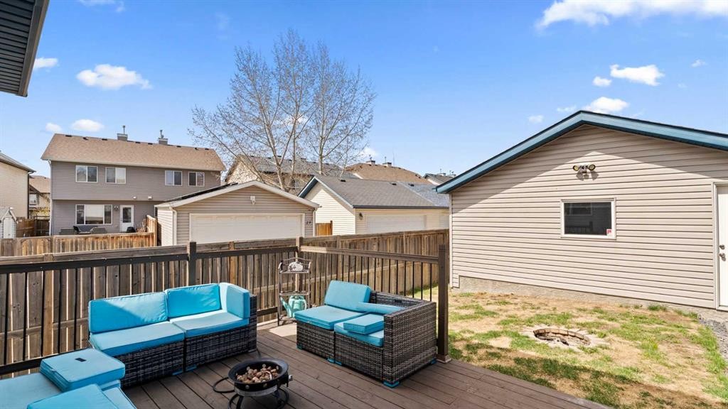 95 Elgin Meadows View Se, Calgary, AB - Outdoor With Deck Patio Veranda With Exterior