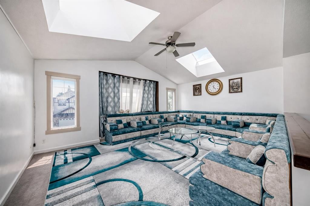 104 Panamount Terrace Nw, Calgary, AB - Indoor