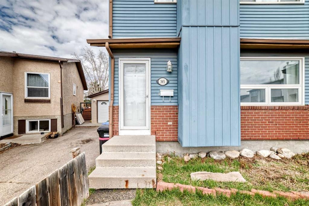365 Whitlock Way Ne, Calgary, AB - Outdoor With Exterior