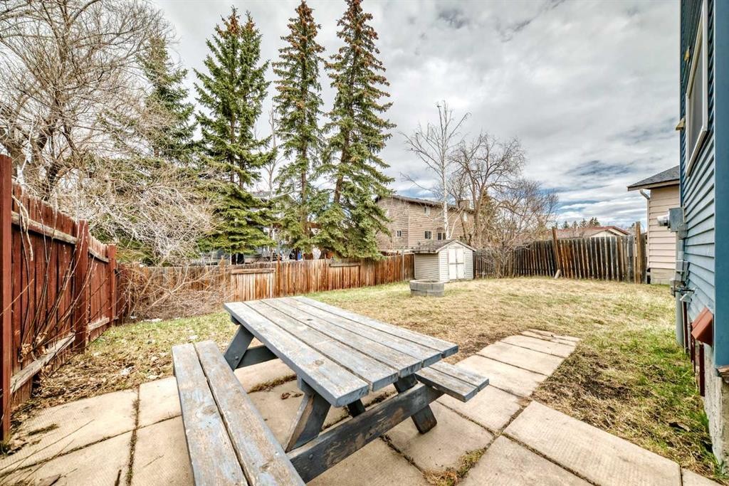365 Whitlock Way Ne, Calgary, AB - Outdoor