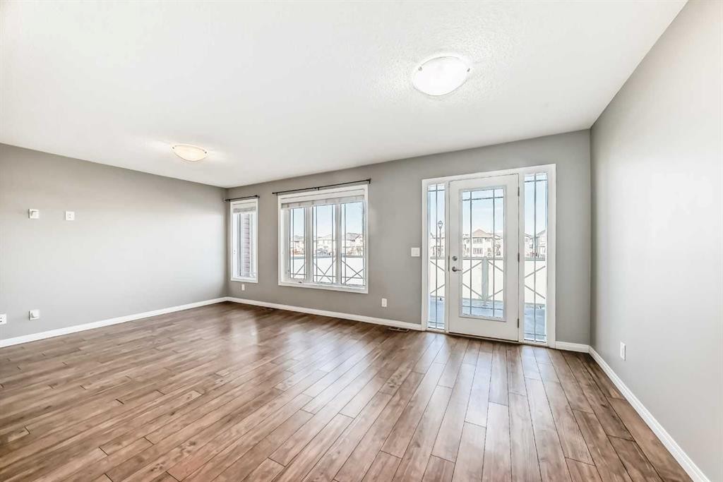 147 Windford Crescent Sw, Airdrie, AB - Indoor Photo Showing Other Room