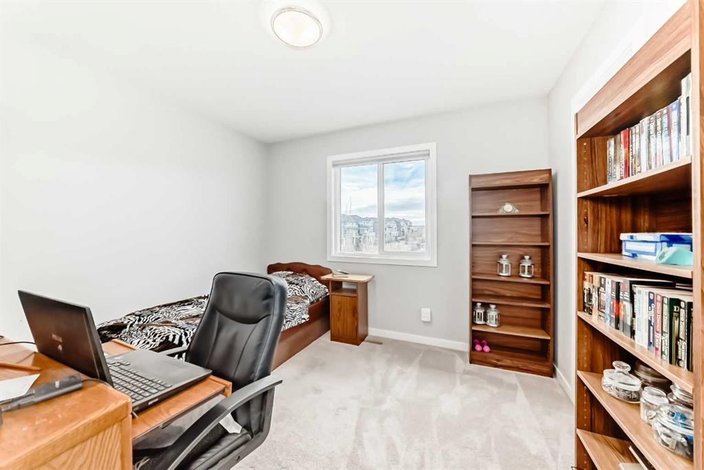 151 Sundown Way, Cochrane, AB - Indoor Photo Showing Office