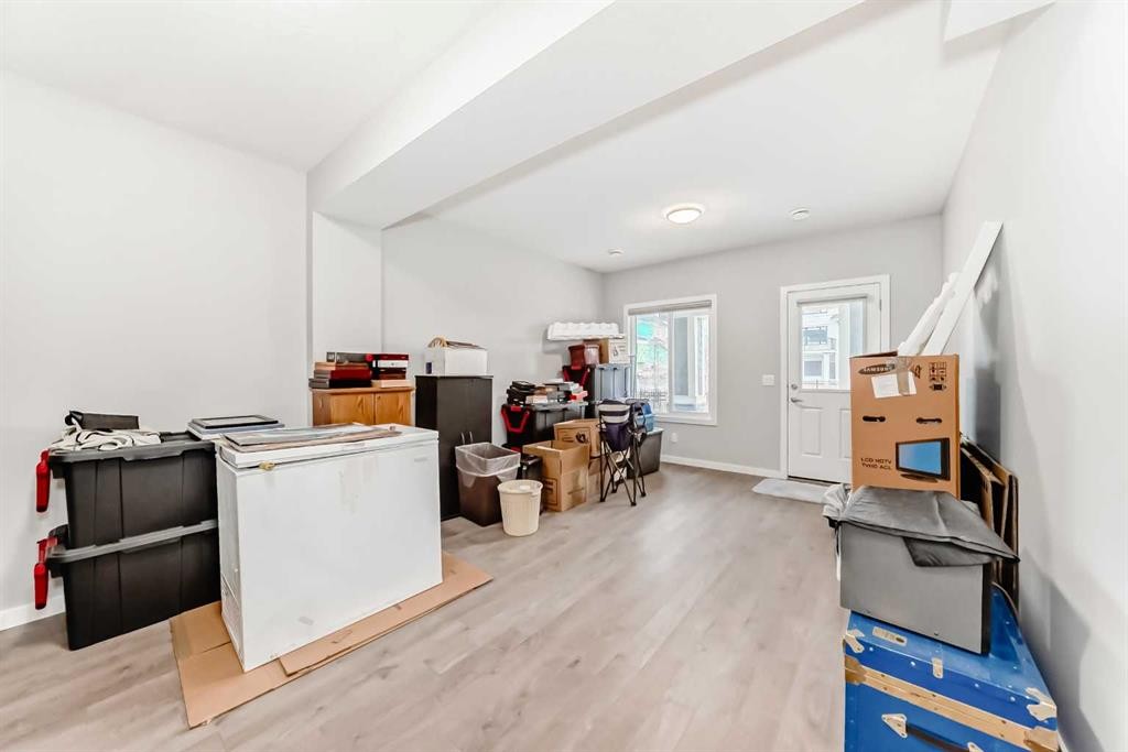 151 Sundown Way, Cochrane, AB - Indoor