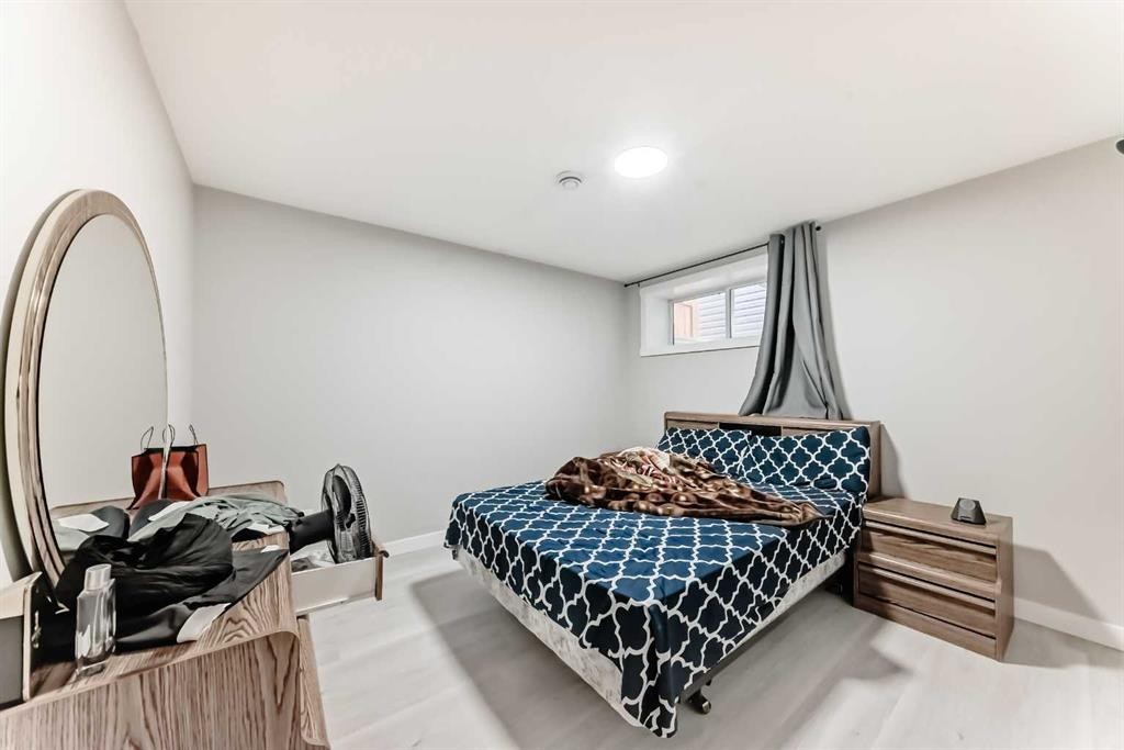 172 Redstone Park Ne, Calgary, AB - Indoor Photo Showing Bedroom